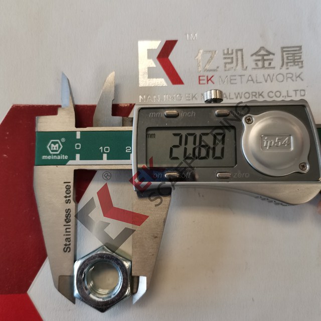 NUTHARK CAFTALE хэрэгслүүд 