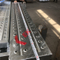 Хятад Үйлдвэр BS12811 Шатны гараар алхах самбар Халуун цайрдсан металл тавцан HDG ган банз