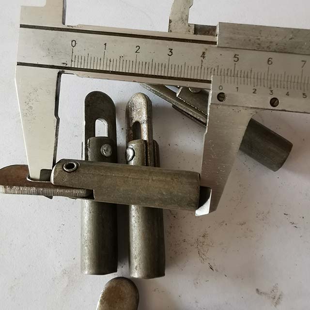 Түгжих зүү 07