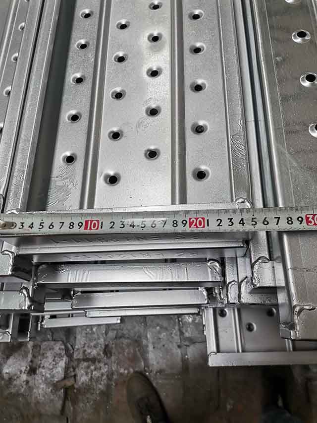 Металл банзал 07