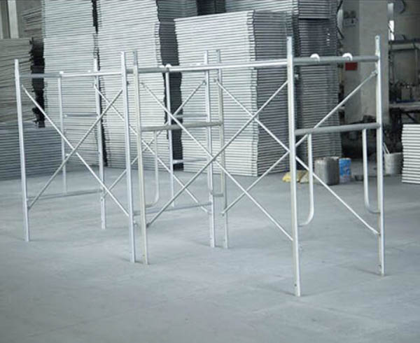 GI нь Scaffolding Frames-ээр дамжуулан алхах