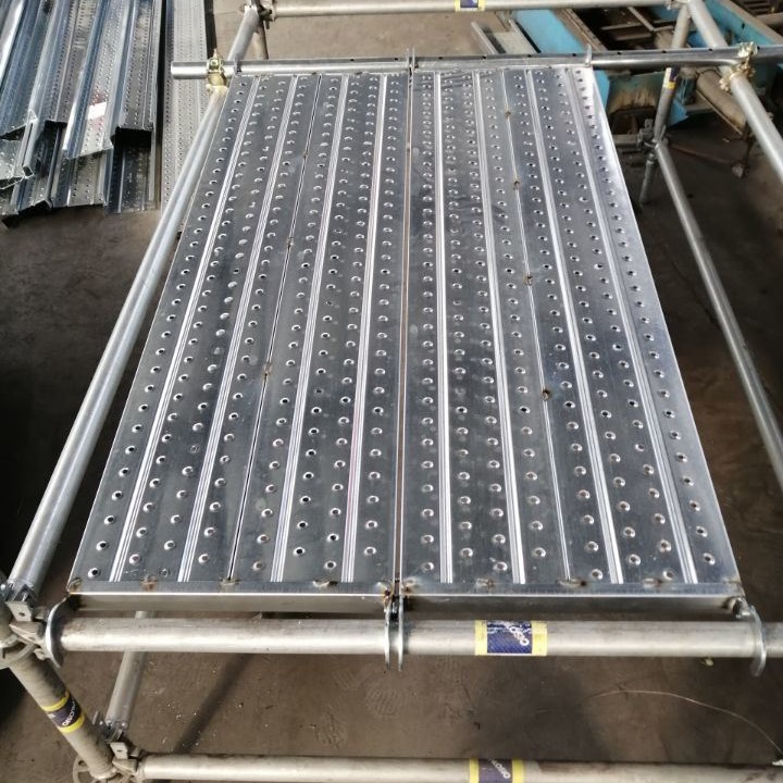 Catwalk Craffing шат