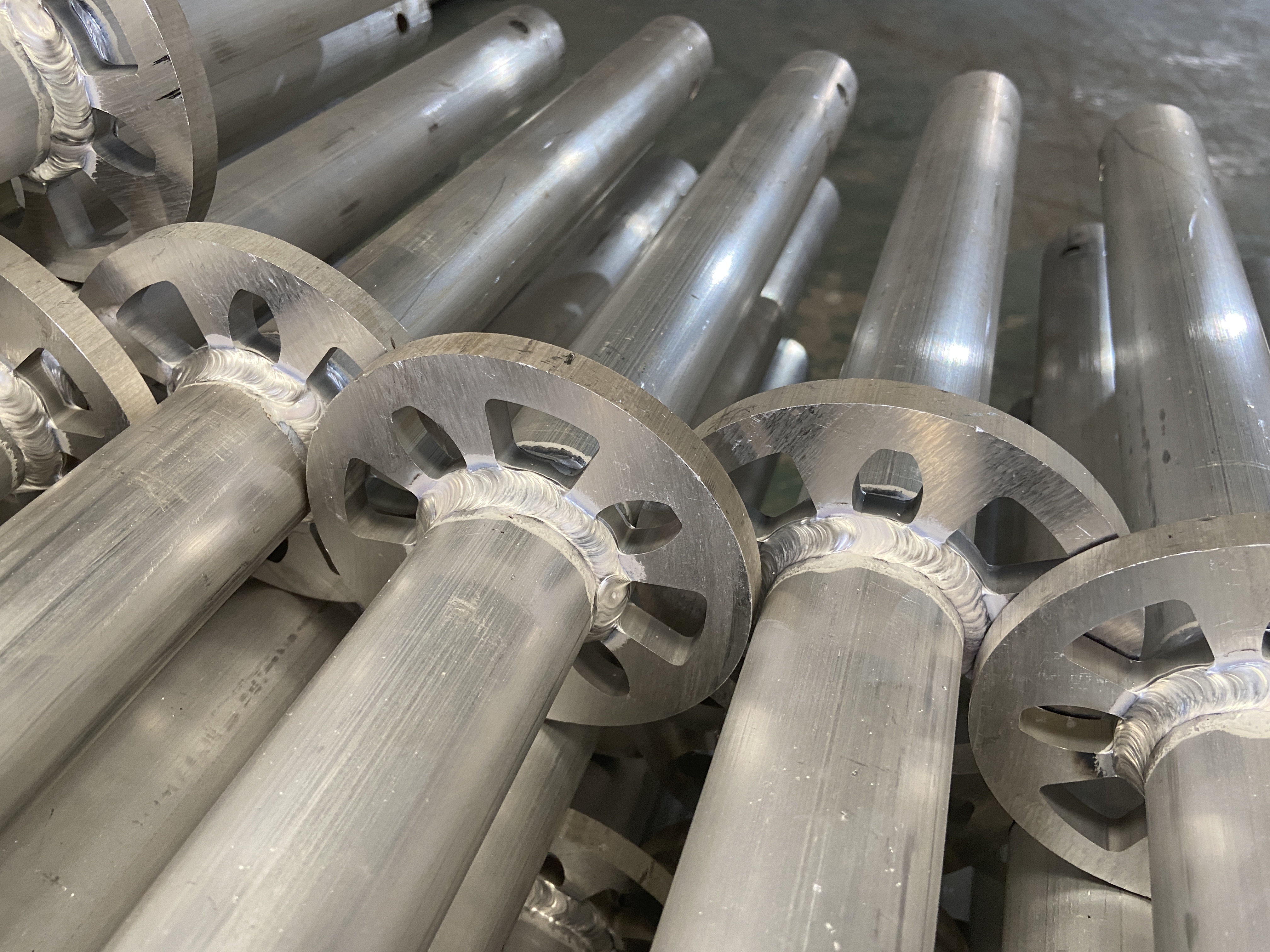 Хөнгөн цагаан ринглок шашны хаалт