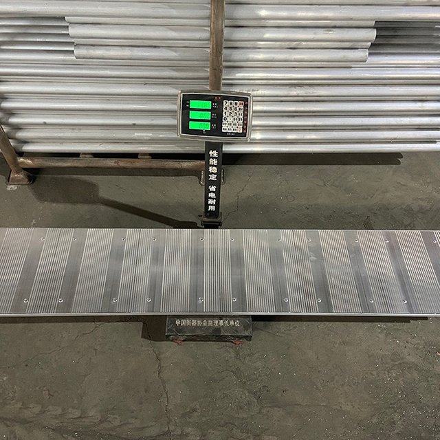 Хөнгөн цагаан ринглок хусах хагас платформ 1.8м 