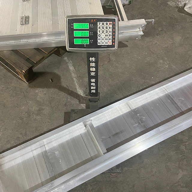 Хөнгөн цагаан ринглок нь хагас платформ 2.4м