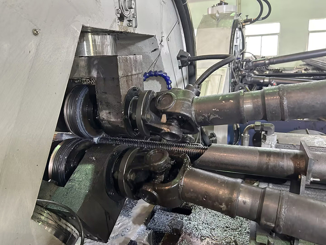 Урсгал гулгуурын машин