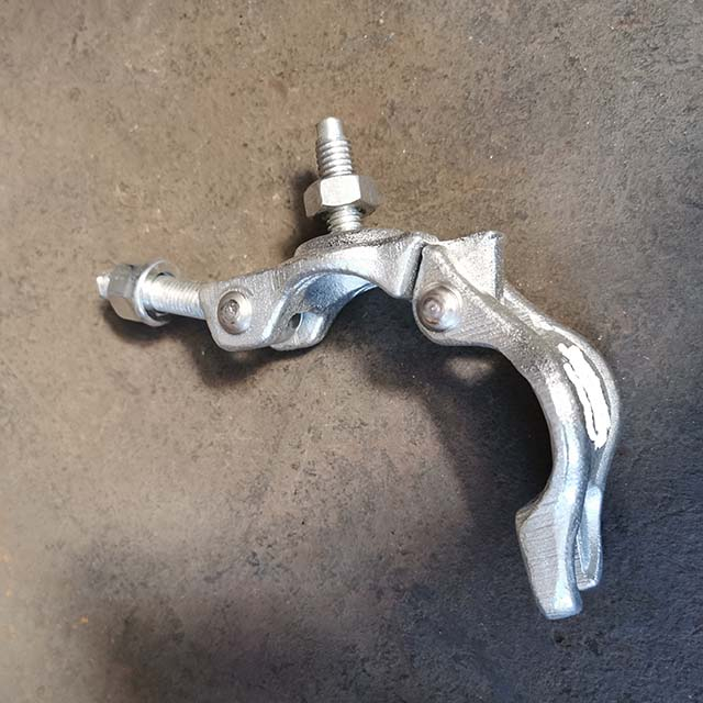 Хуурамч хутгуурын зальтай Америкийн хагас холбогч