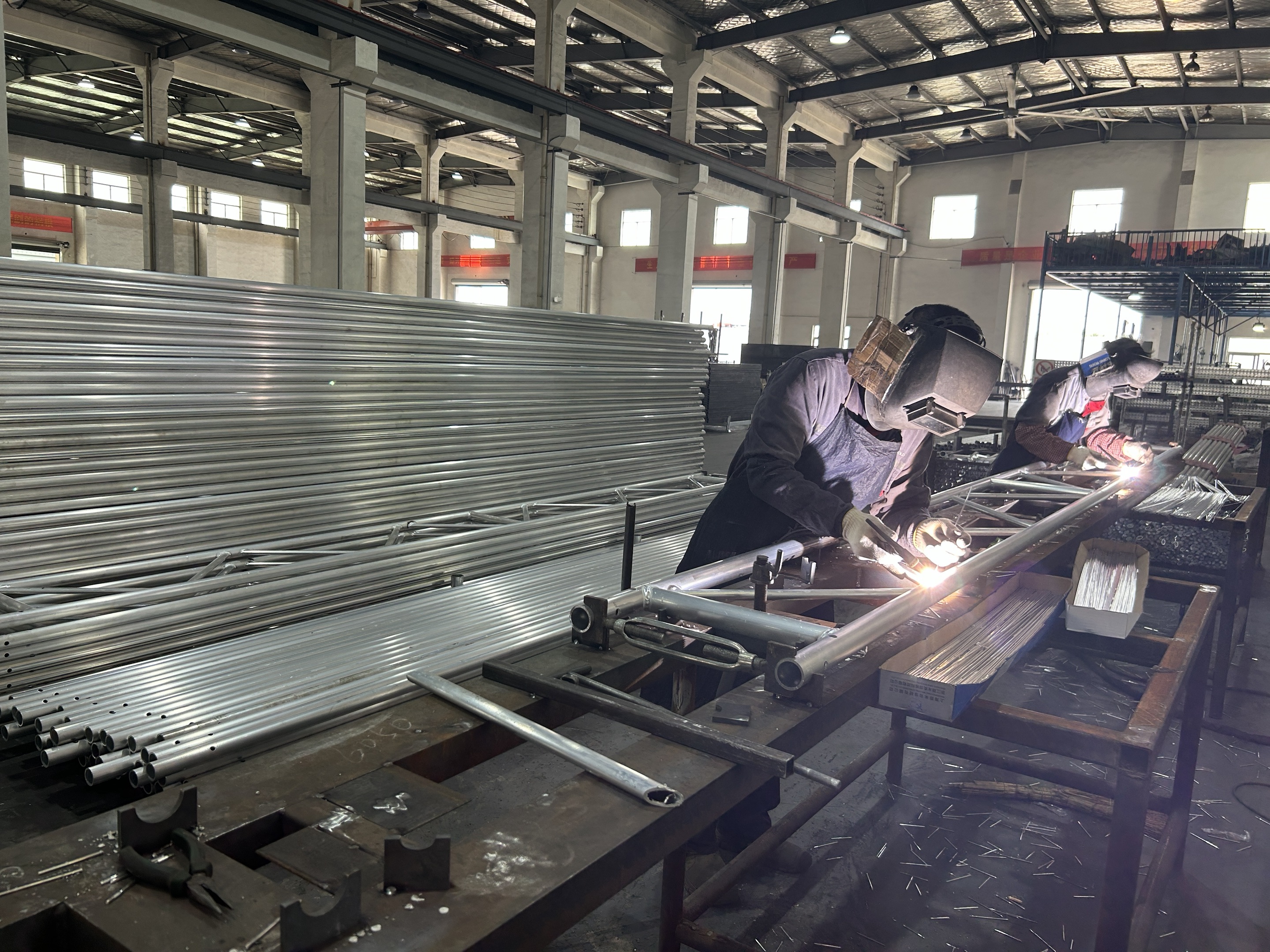 хөнгөн цагаан гэрэл хөнгөн цагаан гэрэл цүнх 