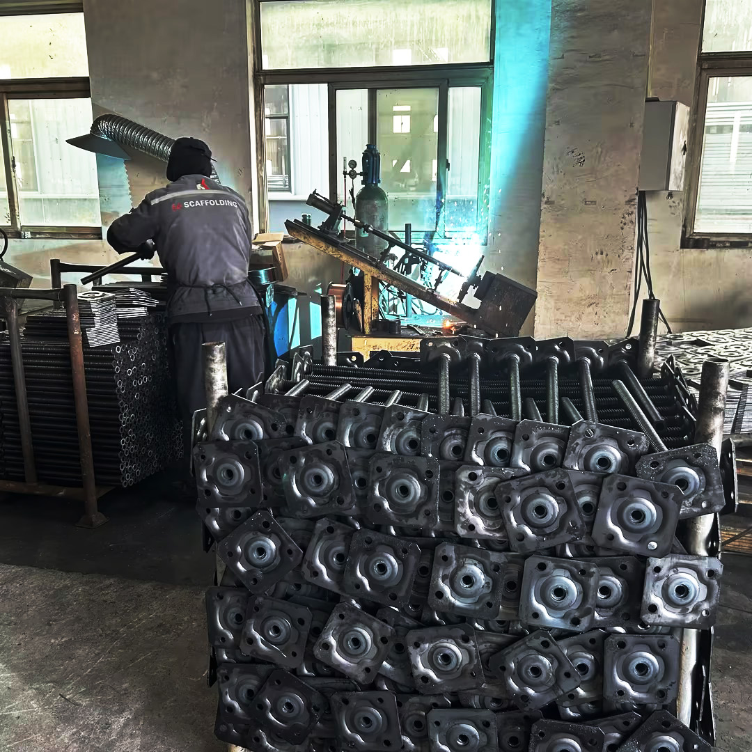 Суурь Жак гагнуур