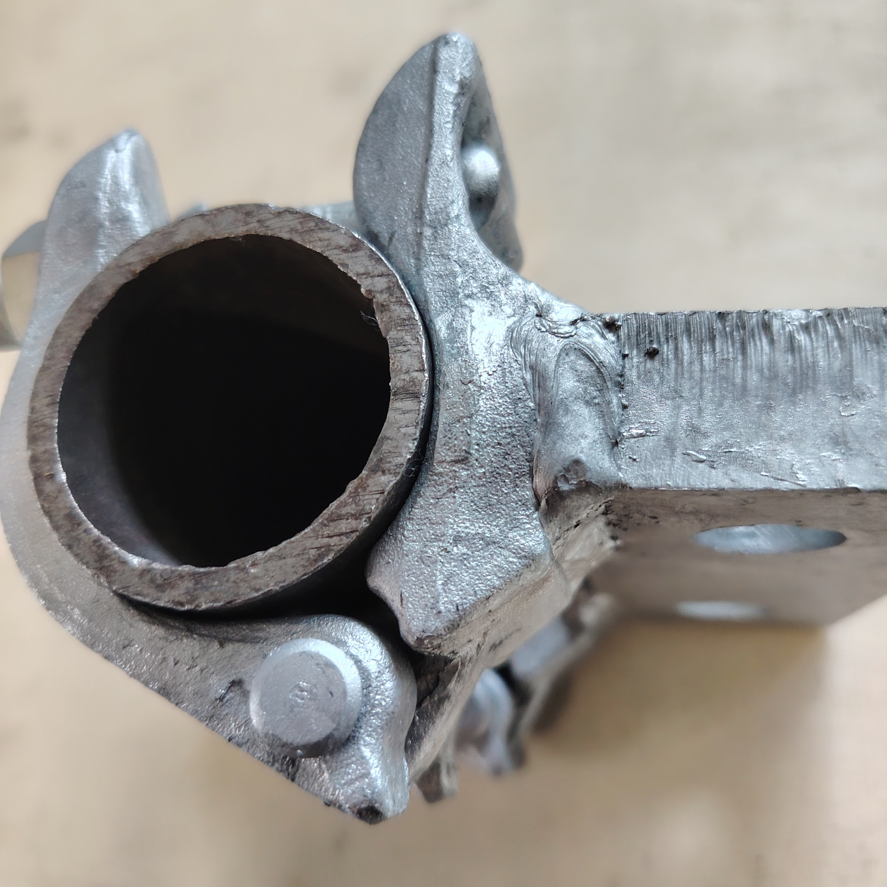 Захиалгат суурь Тусгай хэлбэрийн шатан хавчаар