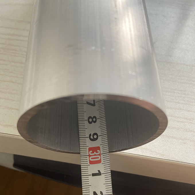 хөнгөн цагаан саалд хачиг хүзүүвчний сааз 