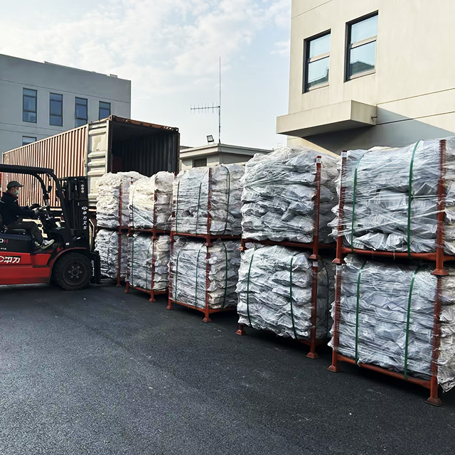 Board Retaining Coupler Shipping 