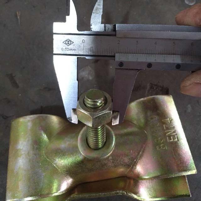 Хашаа барих 12