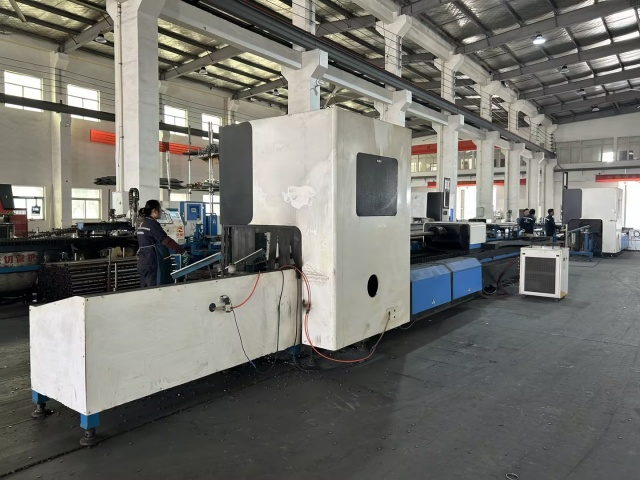 ган хоолой тайрах