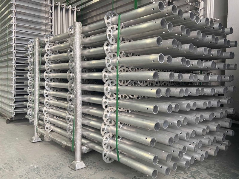 Хөнгөн цагаан ринглок хусуур