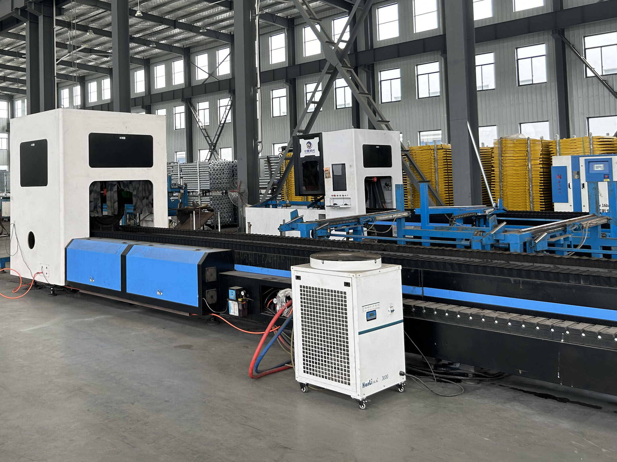 8D87707D-4075-42D6 - AF5B-AF5B-AF5B-4A2998888B