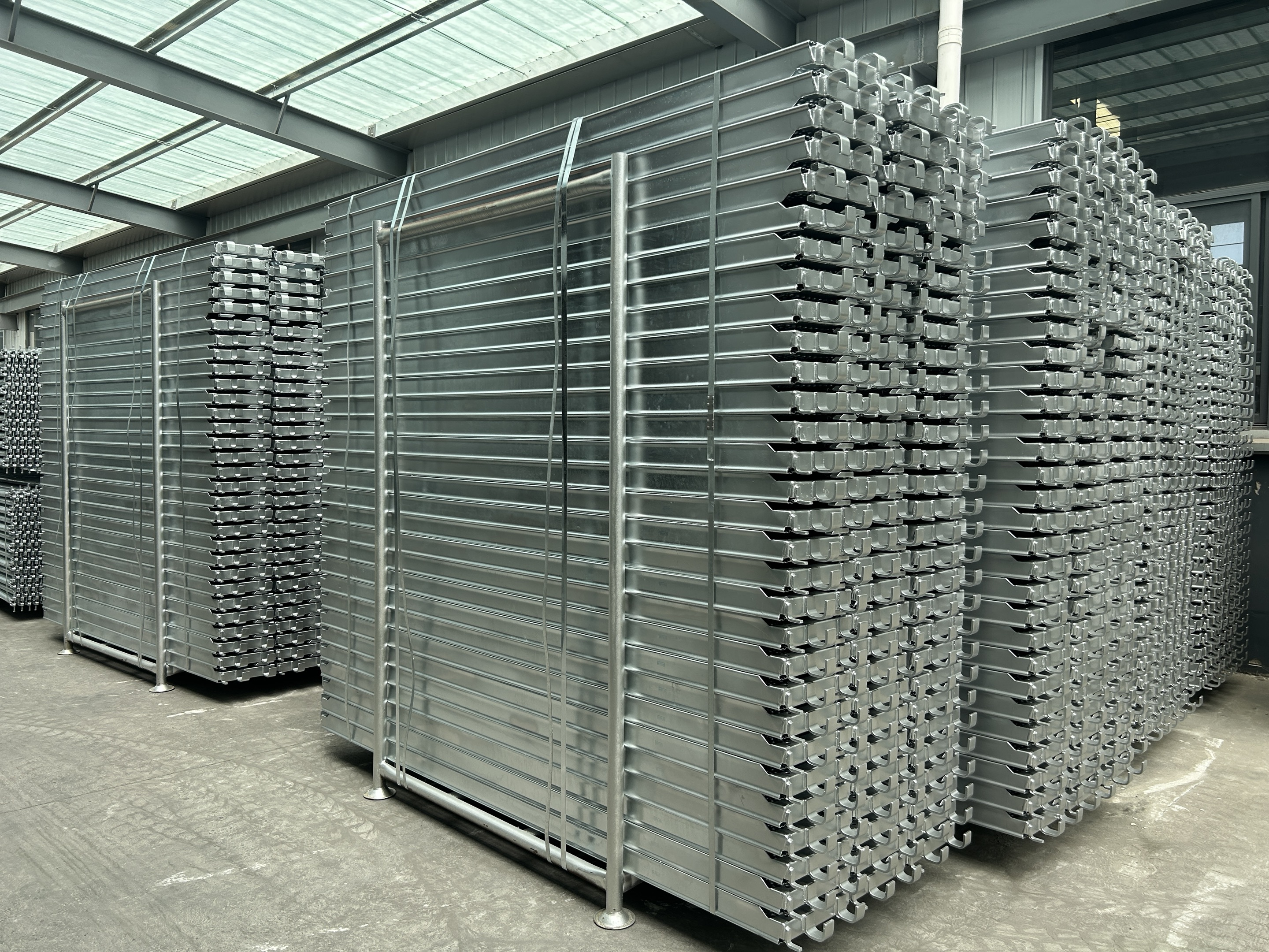 Шатны дэгээ банз зарна