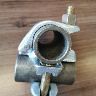 Баруун өнцөгт холбогч нь