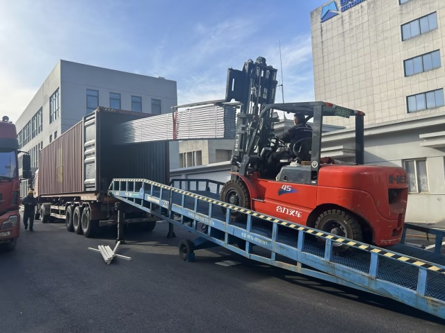 Ган шат дам нуруу 