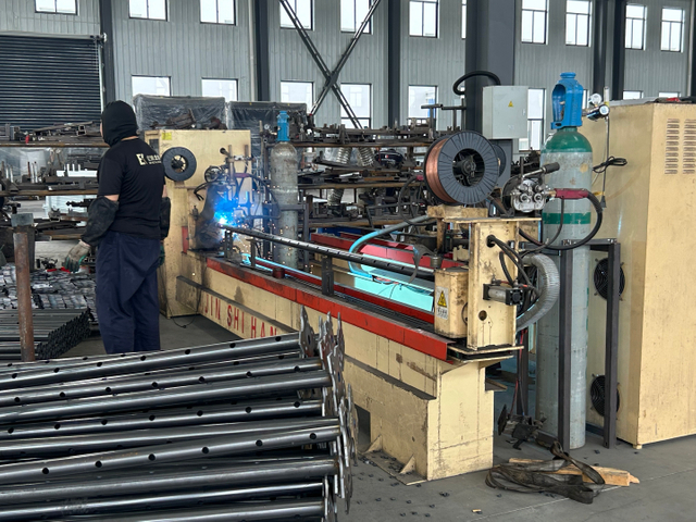 Тохируулах Shoring бичлэгийг гагнах