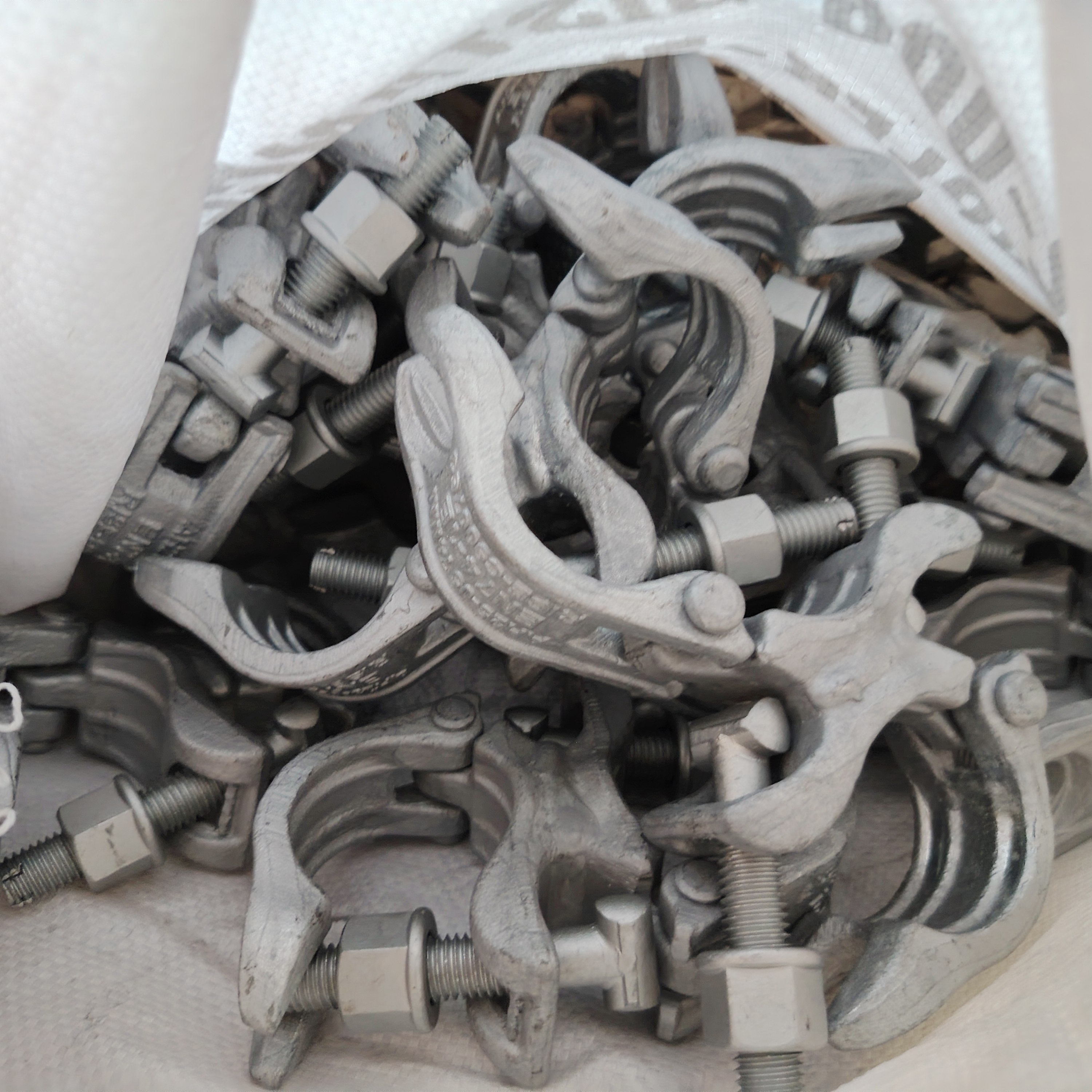 Зайны холбогч - 74 мм-ийн тусгай хэлбэрийн шатын хавчаар