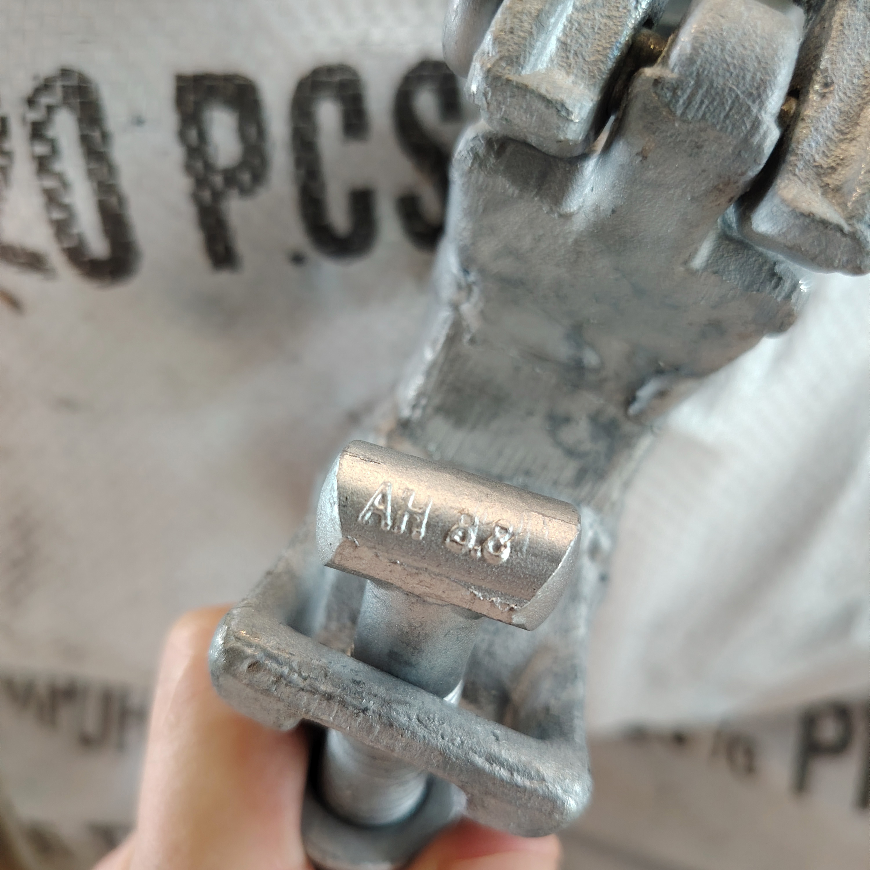 Тусгай хэлбэртэй шат холбогч - 98 мм 