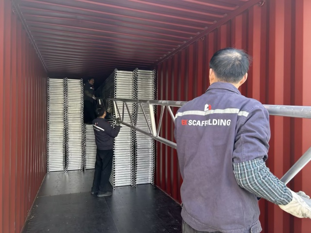 Хөнгөн цагаан хүрээ