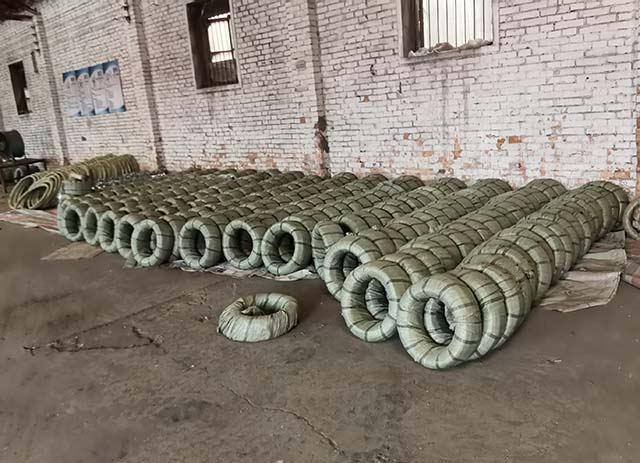 Хуйвалдааны утас 11