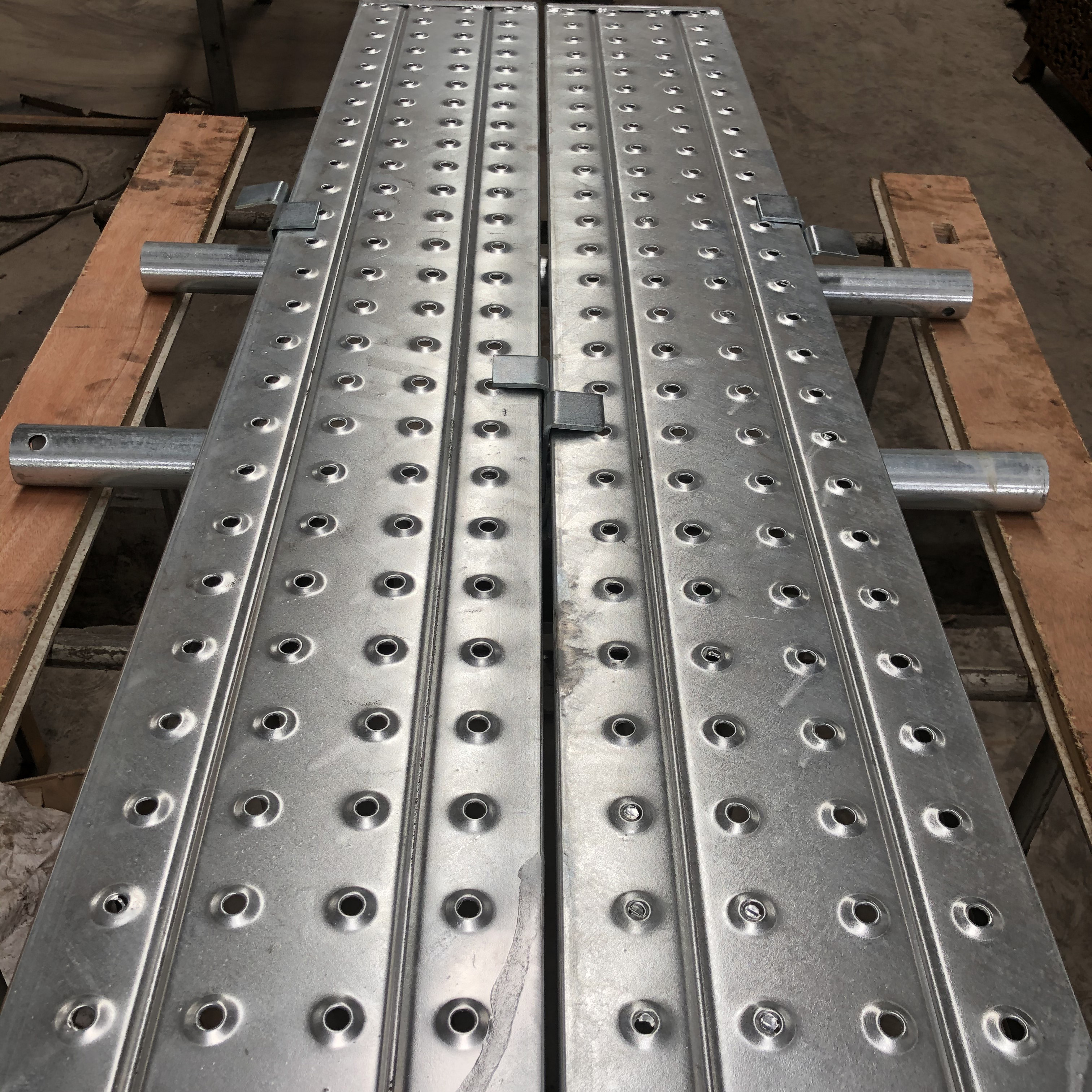 холбогч савласан хавтангийн 