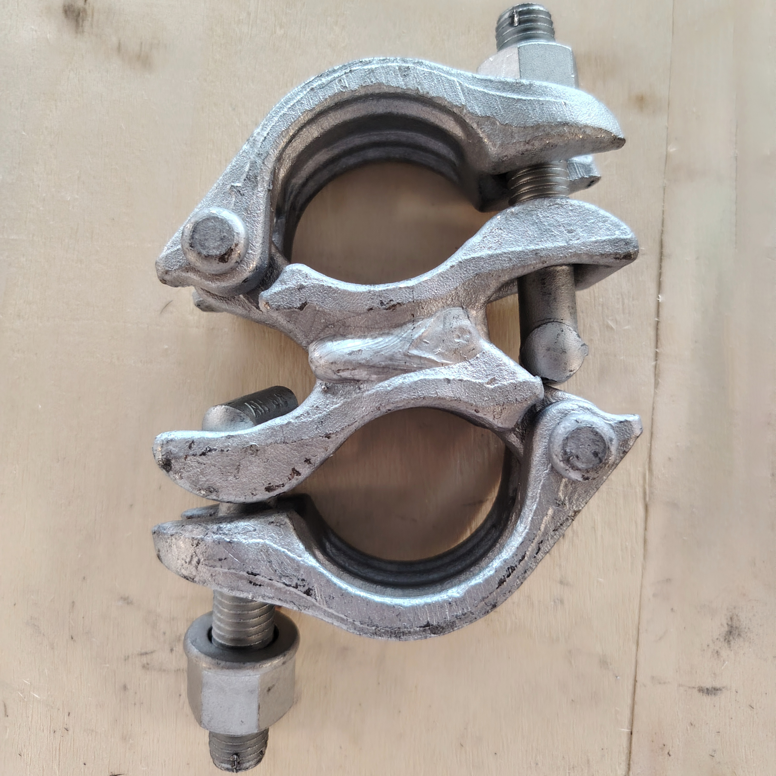 Зайны холбогч - 74 мм-ийн тусгай хэлбэрийн шатын хавчаар