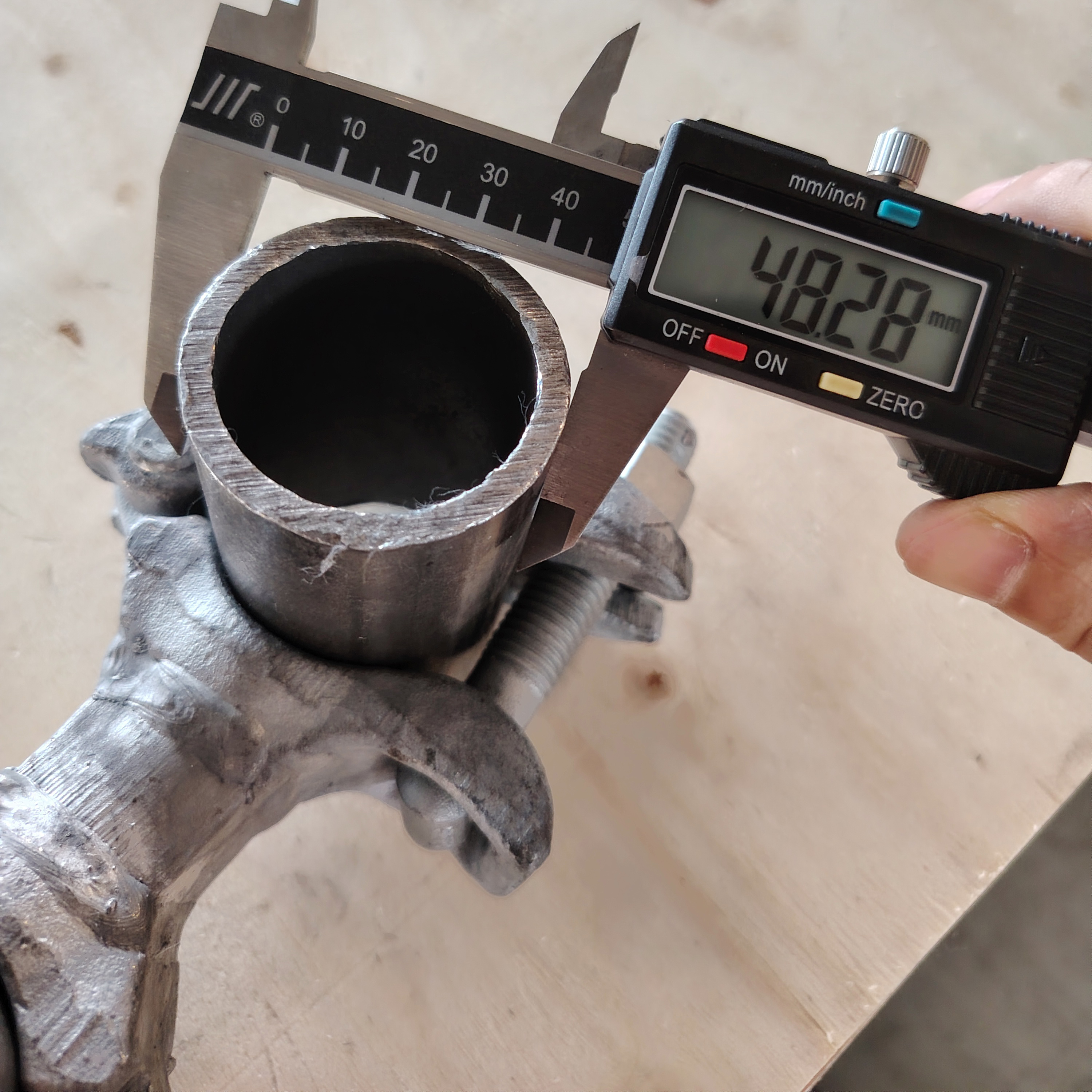 Тусгай хэлбэрийн шатан хавчаарын зай холбогч - 98 мм 