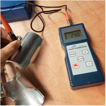 хуйвалдааны холбогч