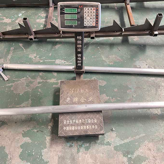 Хөнгөн цагаан ринглок хаалттай нүүр царай нь 3.0M Bay Bay