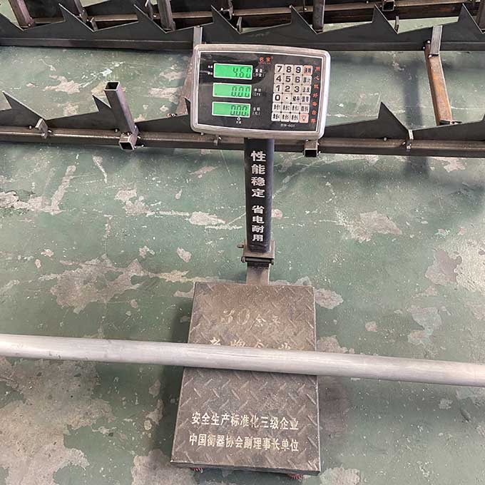 хөнгөн цагаан цагираг нь 